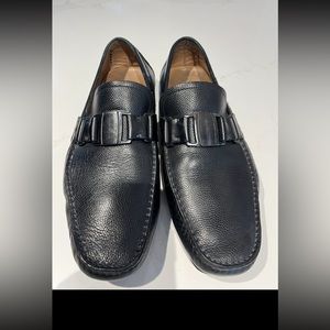 Men’s loafer
